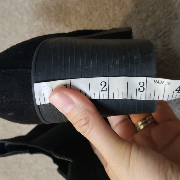 Topshop women's black round toe suede ankle booties 3" heel kinda chunky - Picture 6 of 9